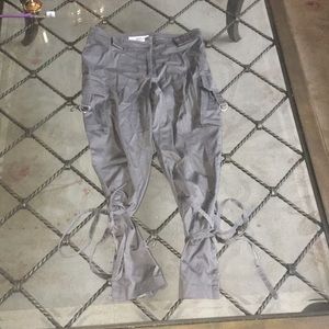 Sportstaff Italian cargo Capri pants